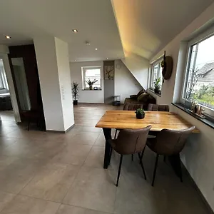 Ihm Ai Apartment